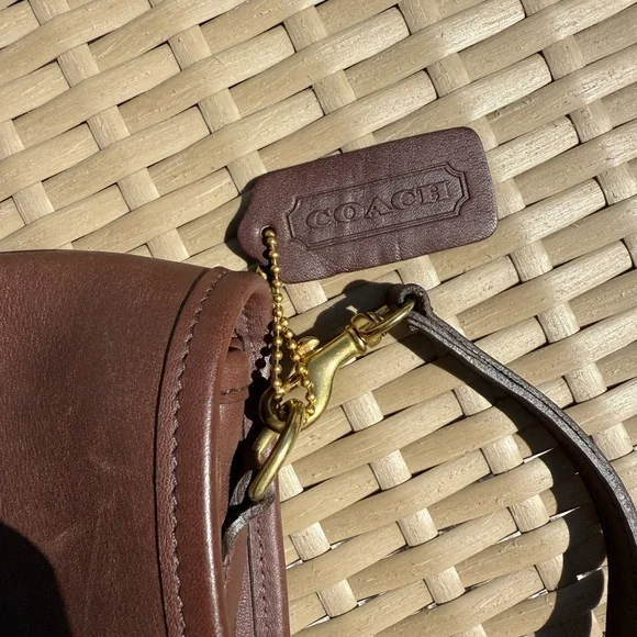 Vintage Coach Pocket Purse 9755 - Picture 4 of 8